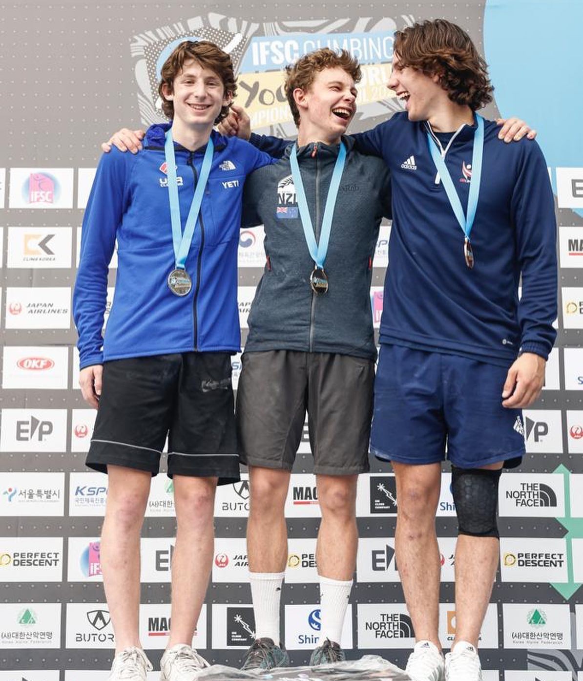 Julian David wins gold at the 2023 IFSC Youth World Championships in Seoul